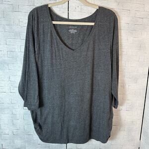 Lane Bryant women’s V-neck t-shirt 3/4 sleeve striped Russet sides plus size ￼